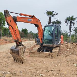 Оригинальный <span class=keywords><strong>ZX60</strong></span>-<span class=keywords><strong>5G</strong></span> <span class=keywords><strong>Hitachi</strong></span>, гусеничный мини экскаватор, 6-тонный гидравлический Подержанный станок, компоненты насоса с сердечником, ZAXIS 60 - Product Image 2