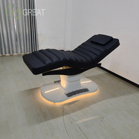 Équipement de salon de luxe, mobilier, table de massage incurvée dorée, ensemble de spa moderne, lit de beauté pour les cils, les soins du visage, cliniques de beauté, 3 moteurs pliables