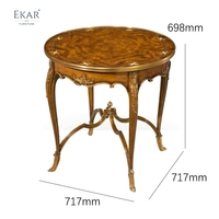 Table d'extrémité ronde en bois massif classique britannique Design fonctionnel et élégant pour la décoration du salon