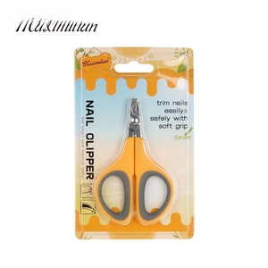 Coupe-ongles pour animaux de compagnie en plastique, tranchants et durables, très vendus à l'international – Fournitures premium pour animaux - Product Image 6