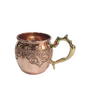 Mug en cuivre vintage avec poignée en laiton, designs personnalisables, mugs de voyage écologiques en cuivre, mug à bière réutilisable pour les fêtes - Product Image 1