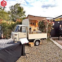 Camion de nourriture Mobile personnalisé chariot de crème glacée électrique Tuk Tuk à vendre vente de jus voiture Hot Dog moto Tricycle camion de nourriture
