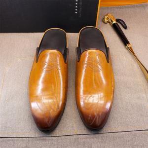 รองเท้าแตะกีฬาน้ำหนักเบาสำหรับทุกเพศ ใส่สบาย ระบายอากาศได้ดี เหมาะสำหรับวันหยุดพักผ่อนริมชายหาด แฟชั่นทันสมัย รองเท้าแตะสำหรับกิจกรรมกลางแจ้ง ปิดนิ้วเท้า - Product Image 5