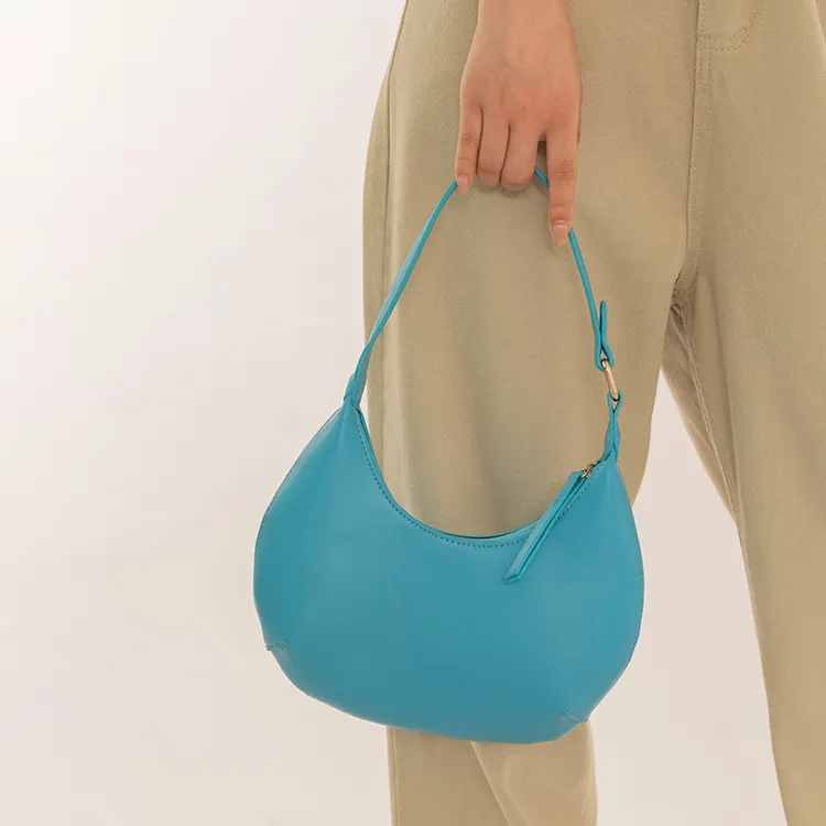 Heiße Verkauf Mode trend ige Vintage blaue Dame Frauen Handtaschen Halbmond Achsel Tasche