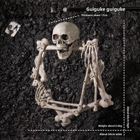 Guirlande de crânes en plastique MCT pour Halloween, décoration suspendue pour maison hantée, pièce secrète d'horreur, décor intérieur personnalisé pour scènes de meurtre