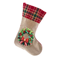 Kit de Bricolage Peinture Diamant pour Chaussettes de Noël, Sacs Cadeaux Bonbons, Chaussettes en Toile de Jute à Motifs Bonhommes de Neige et Écossais, Décoration de Cheminée