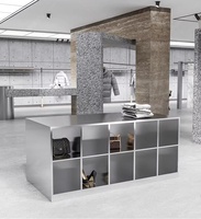 Comptoir de réception moderne en acier inoxydable pour supermarchés, centres commerciaux, salles d'exposition d'entreprises - Robuste, écologique, haute qualité