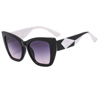 9583 hommes fête surdimensionné lunettes de soleil luxe lunettes de soleil personnalisées 2024 fabricant lunettes de soleil femmes classes et Chic 2024