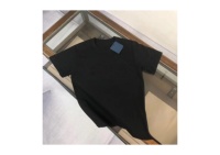 Nouveau modèle de t-shirt imprimé unisexe, respirant et confortable, idéal pour les tenues décontractées quotidiennes et les tenues de bureau.