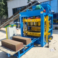 Machine de fabrication de blocs de pavés creux en béton entièrement automatique à petite échelle, machine à fabriquer des briques, meilleur prix