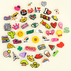 Lot de 10 décorations pour chaussures, breloques mignonnes en forme d'animaux de dessin animé pour sandales, accessoires pour femmes, filles et enfants, cadeau, épingles - Product Image 3