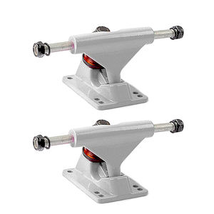 <span class=keywords><strong>Trucks</strong></span> de skateboard <span class=keywords><strong>Cruiser</strong></span> en aluminium OEM Peer Blank Gravity Casting de 3,5 pouces - Product Image 1