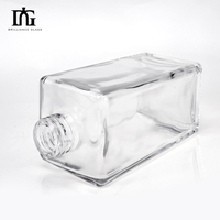 Bouteille en verre Super Flint de 750 ml avec bouchon à vis, personnalisable pour whisky, vodka, gin, rhum, spiritueux – Fournisseur d'emballages