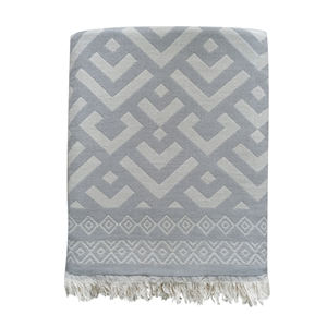 Manta Jacquard Maya 130x170 cm - 51x67 Pulgadas, Gruesa y Lujosa, 100% Algodón, Colección Jacquard. - Product Image 2