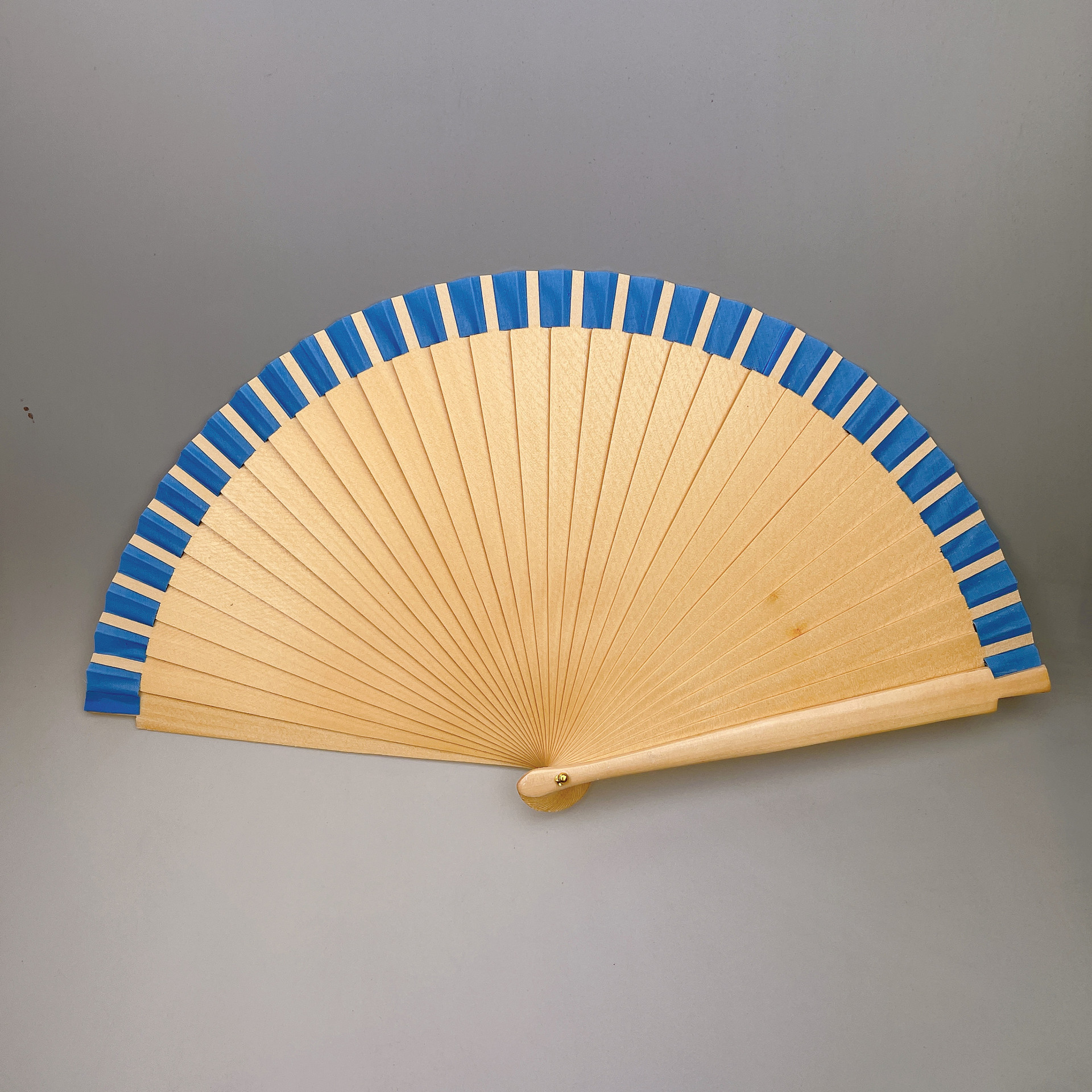 Bleu foncé