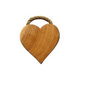 Tabla de cortar de madera de Acacia pura en forma de corazón superior elegante, artesanía Kiswah, utensilios de cocina indios duraderos ecológicos - Product Image 1