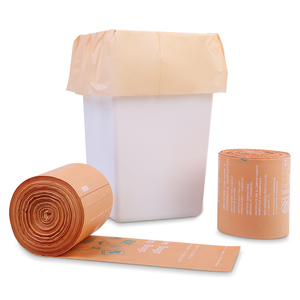 Sacchetti della spazzatura da cucina in plastica compostabili e biodegradabili di amido di mais su rotolo - Product Image 4