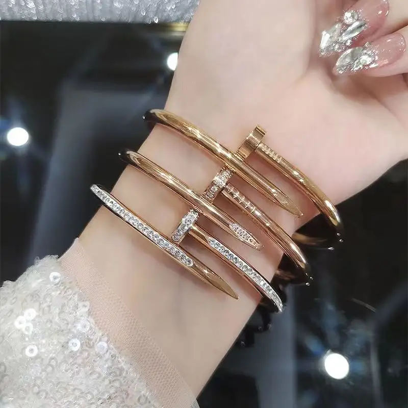 Wholesale Personality Fashion 18K Gold Plated Stainless Steel Designer Bracelets Nail Bangle Bracelet For Women