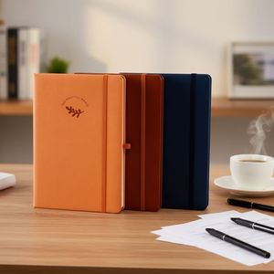 Carnet en cuir gaufré avec logo personnalisé A4 A5 A6, pages intérieures personnalisées, reliure, sangle élastique, idéal pour l'école - Product Image 2