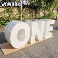 WOWORK hotsale personnalisé sst doré miroir bébé numéro lettre table avec plateau en verre pour anniversaire mariage fête décoration