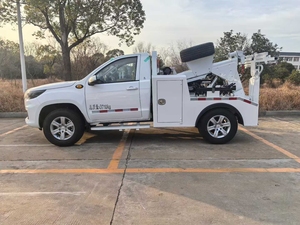 Nouveau camion de <span class=keywords><strong>remorquage</strong></span> Foton Tunland G9 4x4 diesel manuel 3.5T avec capacité de <span class=keywords><strong>remorquage</strong></span> 1.5T pour le sauvetage en garage et <span class=keywords><strong>sous</strong></span>-<span class=keywords><strong>sol</strong></span> - Product Image 2