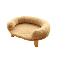 Canapé-lit surélevé pour chat en peluche, doux et moelleux, avec pieds en bois massif, lit de repos chaud pour chats