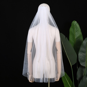 Voile de mariée classique en filet de perles, monocouche, doux, avec peigne à cheveux - Product Image 5
