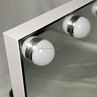 Miroir de maquillage rectangulaire Hollywood avec lumière LED, interrupteur tactile intelligent à intensité variable pour la décoration murale de la chambre