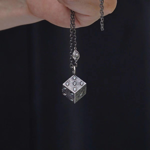 Collier de haute qualité JJK Satoru <span class=keywords><strong>Gojo</strong></span> Prison Realm Dice avec motifs oculaires, idéal comme cadeau promotionnel - Product Image 5