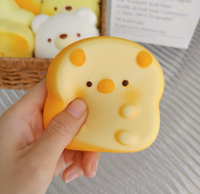 Jouet Squishy en forme de pain grillé à récupération lente, en mousse PU souple, anti-stress, sensoriel, à presser, cadeau pour adultes et enfants, logo personnalisé