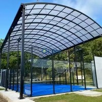 Système de terrain de padel commercial extérieur, structure de toit professionnelle, solution personnalisée, structure en acier, mur en verre de sécurité