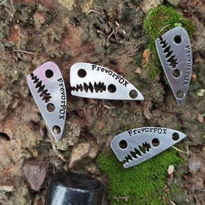 FervorFOX Hebilla de Acero Inoxidable con Diseño de Tiburón Pequeño para Cuerdas, con Tres Orificios, Nudo Rápido, Ajustable, para Cuerdas de Sujeción, Equipo de Camping al Aire Libre - Product Image 2