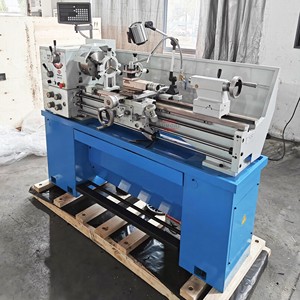 Torno Manual Paralelo Universal SP2112, Torno Manual Sumore de 1000 mm - Product Image 2