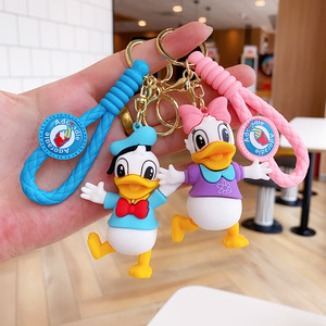 Minnie <span class=keywords><strong>Mickey</strong></span> phim hoạt hình bức tượng Keychain Donald vịt Mặt dây chuyền Trang trí Điện thoại di động Keychain vài món quà nhỏ hợp thời trang - Product Image 4