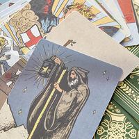 Impression personnalisée de jeu de tarot Rider-Waite, 350 g/m², toucher velours doux, 78 cartes, bords dorés à la feuille d'argent, guide inclus, compatible Kickstarter