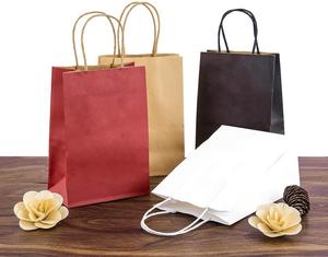 Bolsas de Compras Personalizadas de Papel Kraft Reciclable para Promoción Comercial con Asa Larga - Product Image 3