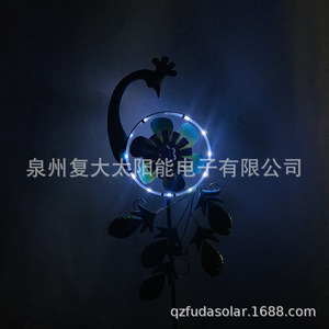 Lámpara Solar Decorativa para Jardín con Forma de Pavo Real, con LED, Resistente al Agua, con Garantía de 2 Años - Product Image 3