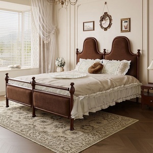 Lit double vintage français en velours doux, taille king, pour villa, chambre à coucher, cadre en bois de luxe, rembourré marron, mobilier - Product Image 1