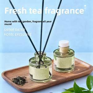Set Diffuser Aromaterapi Alami dengan Minyak Esensial Tanaman 50ml, Dekorasi Pewangi Rumah, Hadiah - Product Image 2