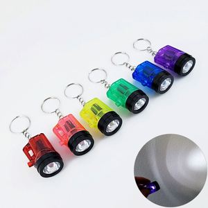 Mini lampe torche porte-clés, lampes de poche rechargeables par USB, petites lampes de poche pour situations d'urgence, mini lampe torche LED, cadeau coloré - Product Image 1
