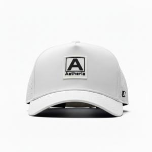 Gorras Deportivas Personalizadas de Secado Rápido con Logotipo de Goma Estructurada, 5 Paneles, Impermeables, con Orificios Cortados con Láser y Cierre a Presión - Product Image 2