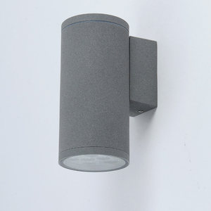Applique murale LED extérieure IP65 étanche à la pluie pour couloir, cour et passage - Product Image 1