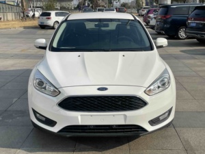 <span class=keywords><strong>Ford</strong></span> <span class=keywords><strong>Focus</strong></span> 2015 Hatchback 1.6L Automático Trend <span class=keywords><strong>Usado</strong></span> a Bajo <span class=keywords><strong>Precio</strong></span>, Inventario de Concesionario para Exportación, Autos Usados de Segunda Mano - Product Image 2