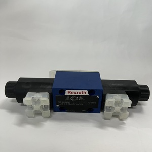 Vanne directionnelle à solénoïde Rexroth 4WE 6 E70-HG24N9K4, 100% neuve et d'origine - Product Image 1