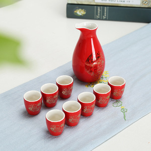 Juego de vino de cerámica, 1 decantador, 8 copas de porcelana con diseño floral rojo para servir vino - Product Image 2