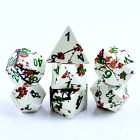 Dadu Polihedral Resin Padat Tepi Tajam 7 Buah 28g Motif Bunga Plum Cina Set Dadu RPG DND untuk Permainan Papan Roleplaying