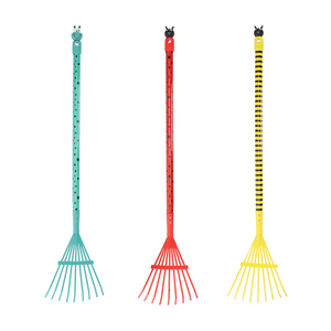 Esschert Original Design 3 age + FSC 100% FSC peuplier style insecte balai de jardin pour enfants râteau à gazon - Product Image 4