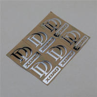 Etiqueta Adhesiva Metálica de Níquel Plateado Personalizada, Diseño de Logotipo en Relieve 3D, Vinilo Metálico Ecológico