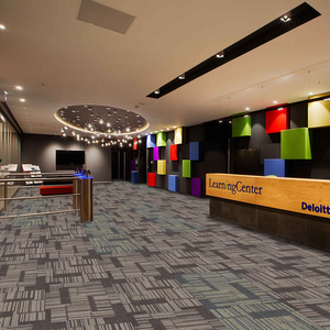 Dalles de moquette commerciales modulaires en gros directement de l'usine, moquette de sol de <span class=keywords><strong>bureau</strong></span> moderne, support en bitume, dalle de moquette de <span class=keywords><strong>bureau</strong></span> grise - Product Image 2