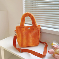 Großhandel Modische Gestreifte Einriemen-Cordtasche/Crossbody-Tasche für Damen